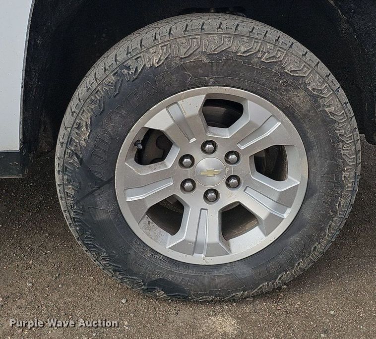 image for item DK0619 2017 Chevrolet Silverado 1500 Crew Cab pickup truck