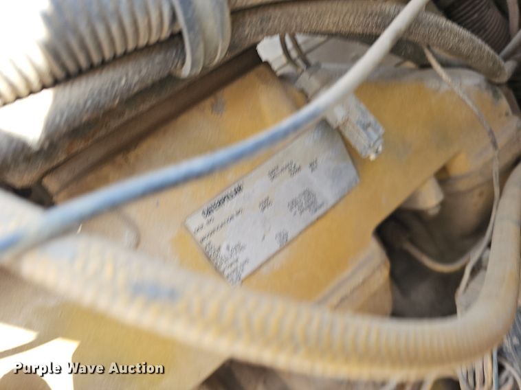 image for item DK0628 1992 Kenworth truck cab and chassis