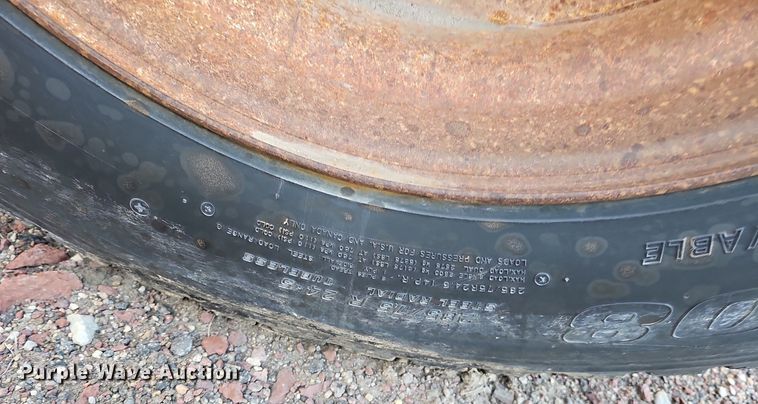 image for item DK0628 1992 Kenworth truck cab and chassis