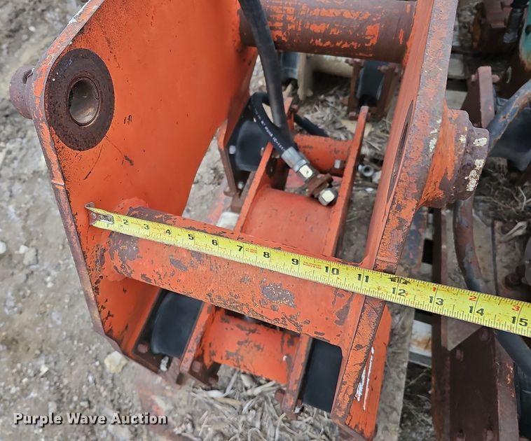 image for item DK0635 (4) plate compactors