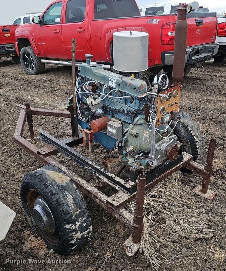 image for item DK0639 Shop built towable pump