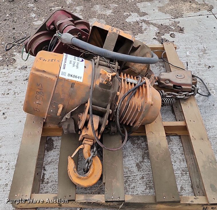 image for item DK0641 Harrington ES2-471 3 ton chain hoist