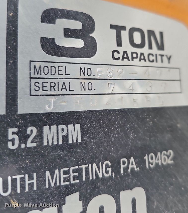 image for item DK0641 Harrington ES2-471 3 ton chain hoist