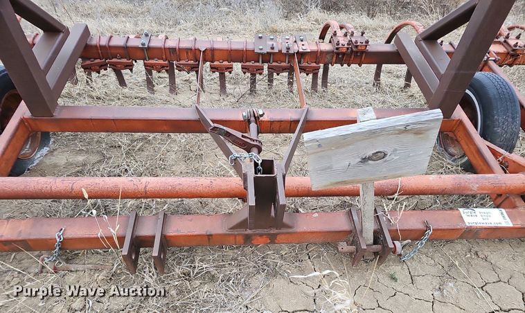 image for item DK0642 Allis Chalmers 10 chisel