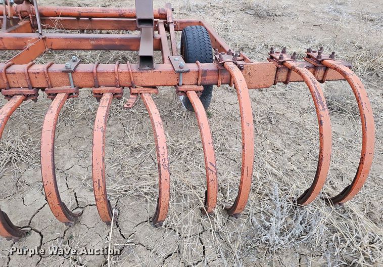 image for item DK0642 Allis Chalmers 10 chisel