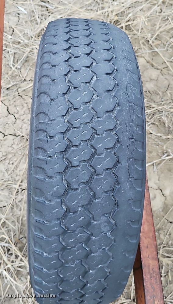 image for item DK0642 Allis Chalmers 10 chisel