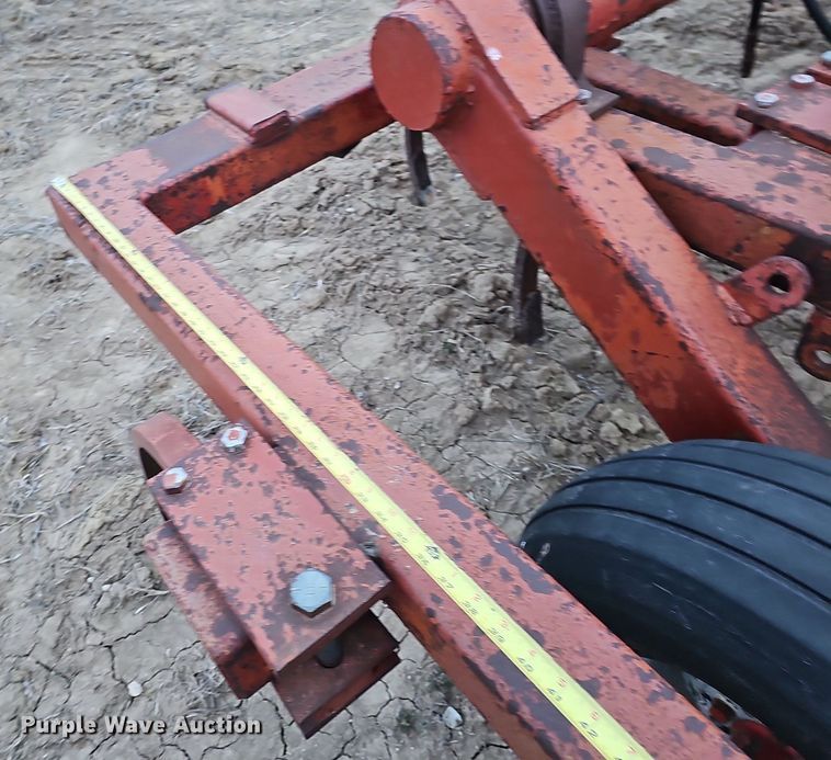 image for item DK0643 Case IH 6615CC chisel