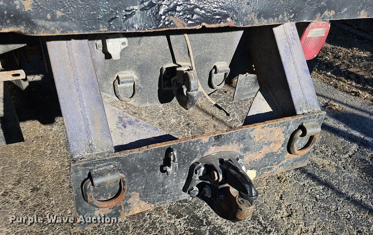 image for item DK0655 2000 Ford F750 Super Duty flatbed truck