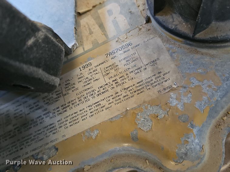 image for item DK0655 2000 Ford F750 Super Duty flatbed truck