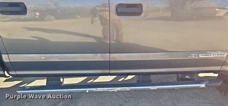 image for item DK0658 2017 Ford F250 Super Duty Crew Cab pickup truck