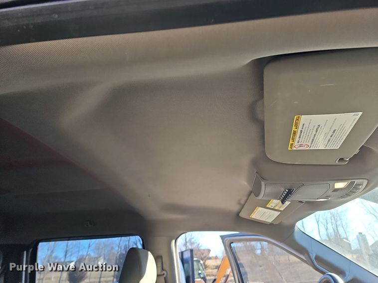 image for item DK0658 2017 Ford F250 Super Duty Crew Cab pickup truck