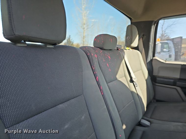 image for item DK0658 2017 Ford F250 Super Duty Crew Cab pickup truck