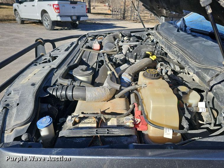 image for item DK0658 2017 Ford F250 Super Duty Crew Cab pickup truck