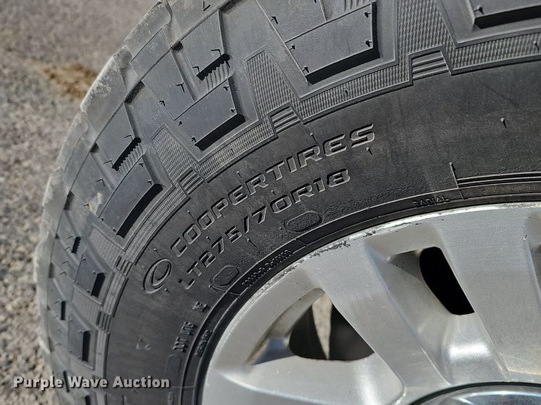 image for item DK0658 2017 Ford F250 Super Duty Crew Cab pickup truck