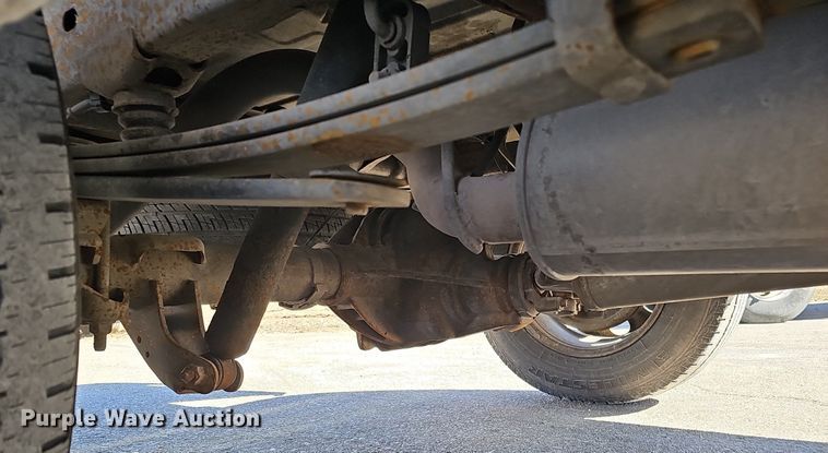 image for item DK0660 2013 Chevrolet Silverado 1500 pickup truck