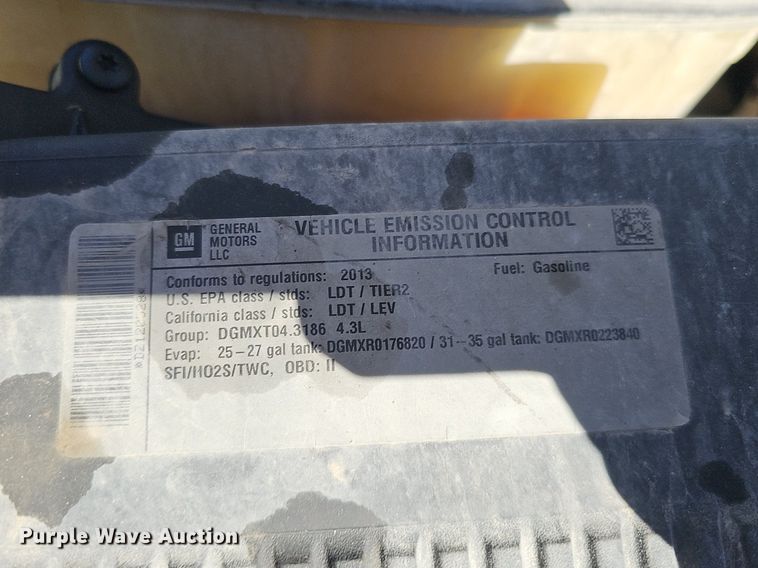 image for item DK0660 2013 Chevrolet Silverado 1500 pickup truck