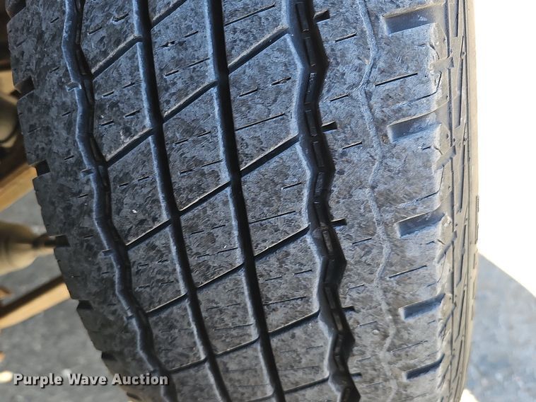 image for item DK0660 2013 Chevrolet Silverado 1500 pickup truck