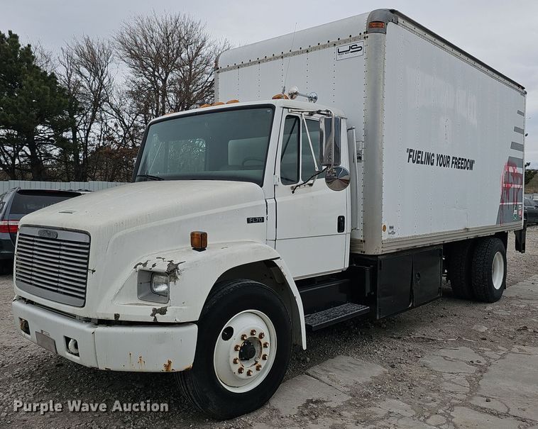 image for item DK0698 1996 Freightliner  FL70 box truck