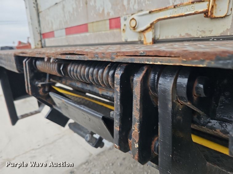 image for item DK0698 1996 Freightliner  FL70 box truck