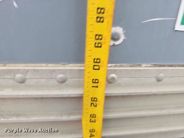 image for item DK0698 1996 Freightliner  FL70 box truck