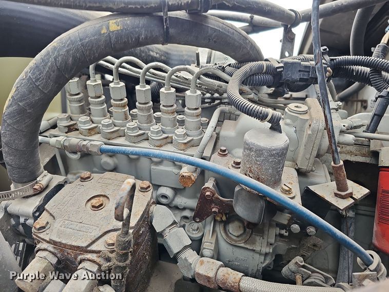 image for item DK0698 1996 Freightliner  FL70 box truck