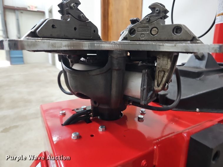 image for item DK0699 Coats X Series 70X-AH-3 rim clamp tire machine 