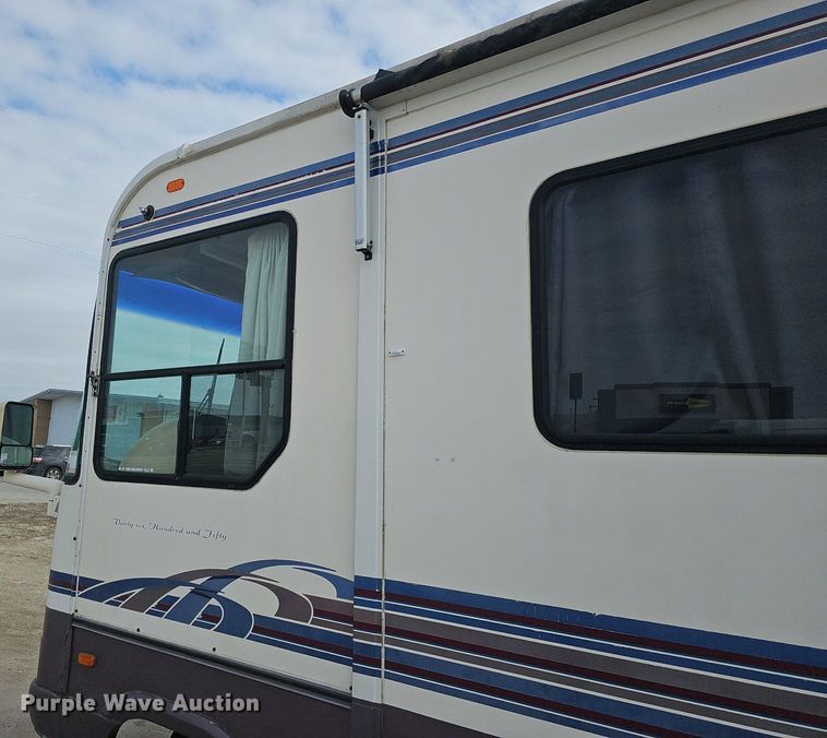 image for item DK0705 1996 Thor West Residency 3650 FTS351232 RV