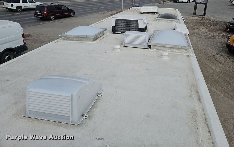 image for item DK0705 1996 Thor West Residency 3650 FTS351232 RV