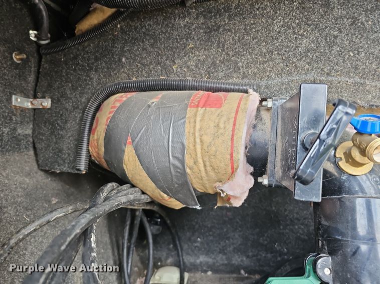 image for item DK0705 1996 Thor West Residency 3650 FTS351232 RV