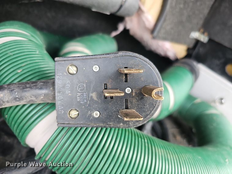 image for item DK0705 1996 Thor West Residency 3650 FTS351232 RV