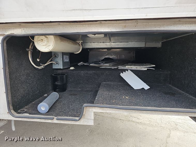 image for item DK0705 1996 Thor West Residency 3650 FTS351232 RV