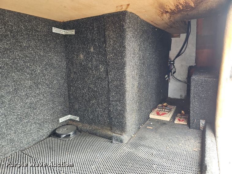 image for item DK0705 1996 Thor West Residency 3650 FTS351232 RV