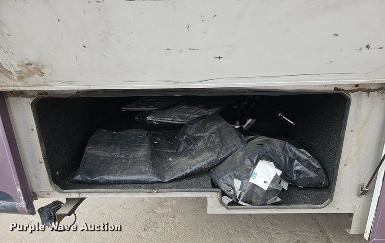 image for item DK0705 1996 Thor West Residency 3650 FTS351232 RV