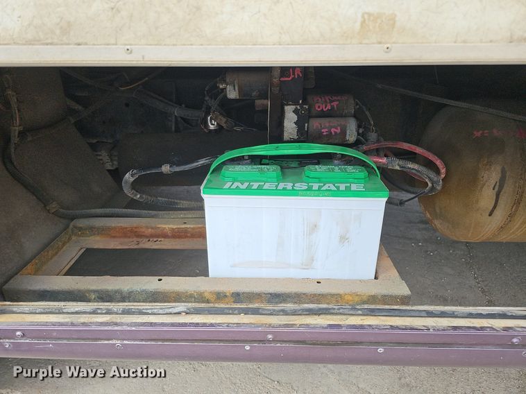 image for item DK0705 1996 Thor West Residency 3650 FTS351232 RV