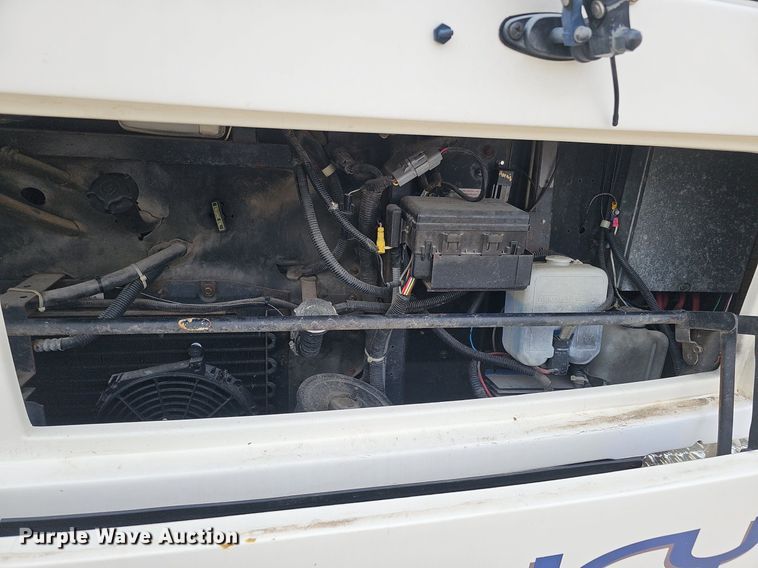 image for item DK0705 1996 Thor West Residency 3650 FTS351232 RV