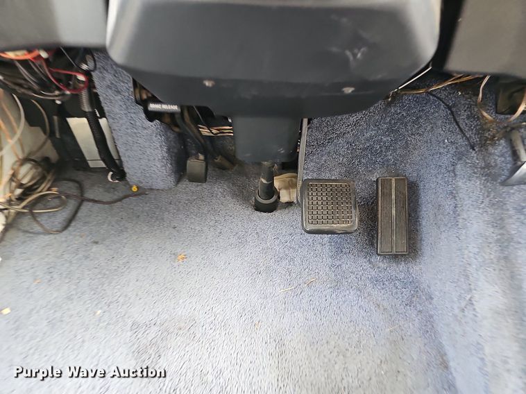 image for item DK0705 1996 Thor West Residency 3650 FTS351232 RV