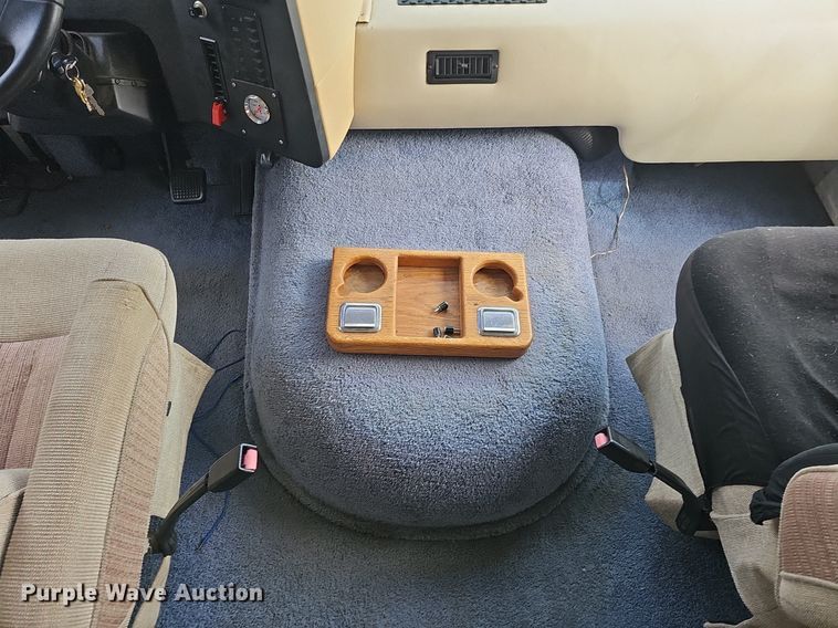 image for item DK0705 1996 Thor West Residency 3650 FTS351232 RV