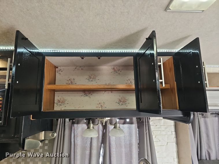 image for item DK0705 1996 Thor West Residency 3650 FTS351232 RV