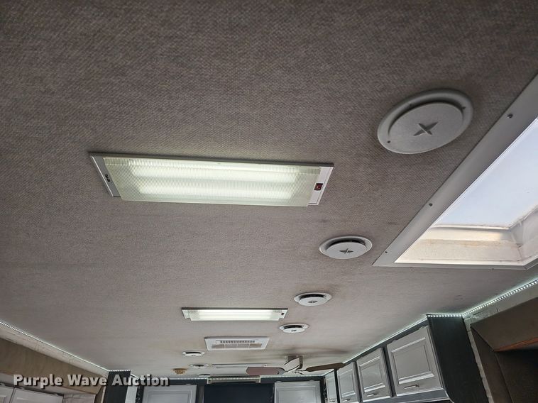 image for item DK0705 1996 Thor West Residency 3650 FTS351232 RV