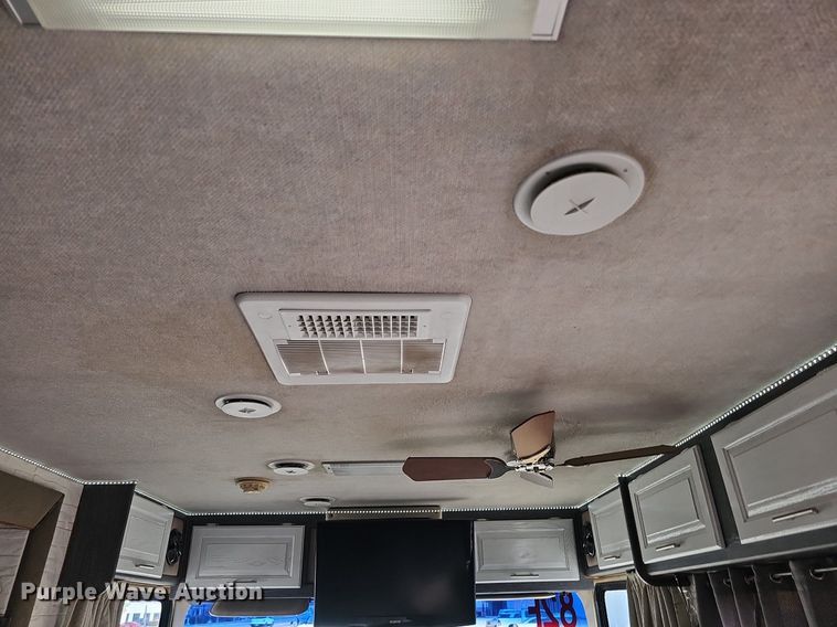 image for item DK0705 1996 Thor West Residency 3650 FTS351232 RV