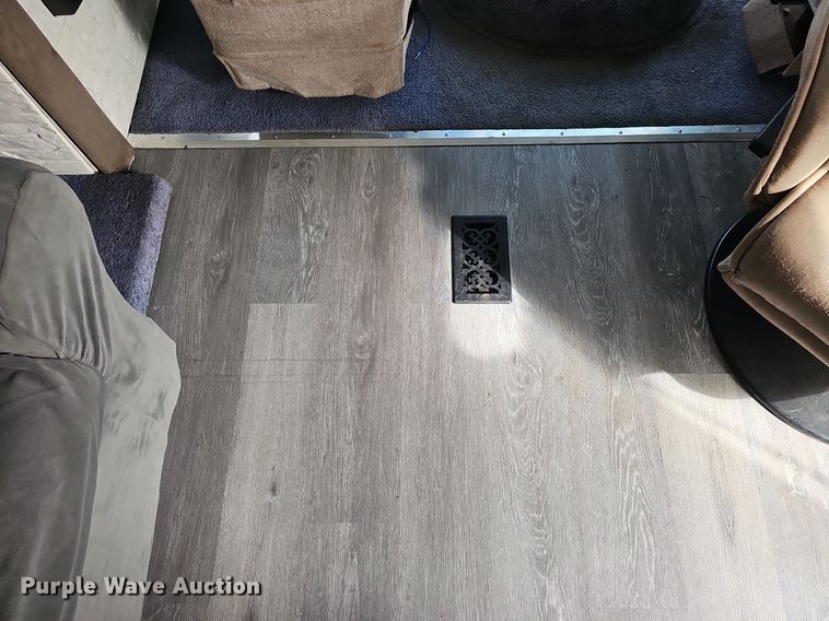 image for item DK0705 1996 Thor West Residency 3650 FTS351232 RV