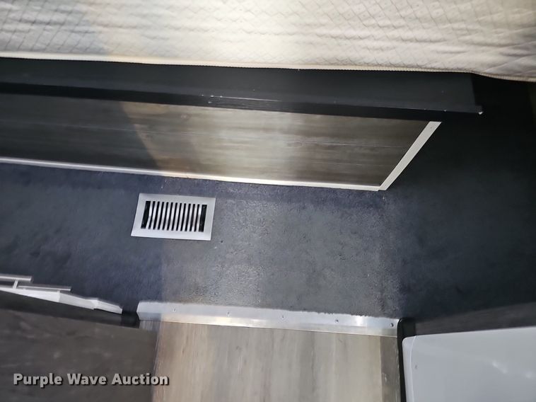 image for item DK0705 1996 Thor West Residency 3650 FTS351232 RV