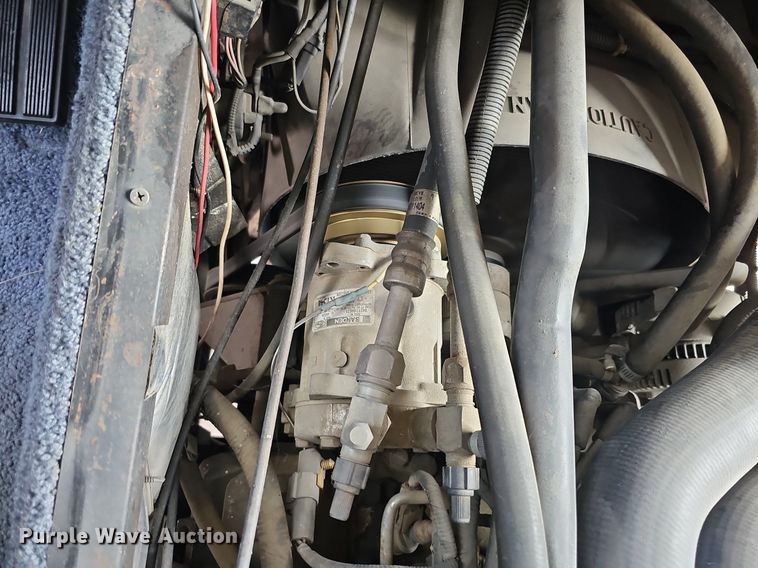 image for item DK0705 1996 Thor West Residency 3650 FTS351232 RV