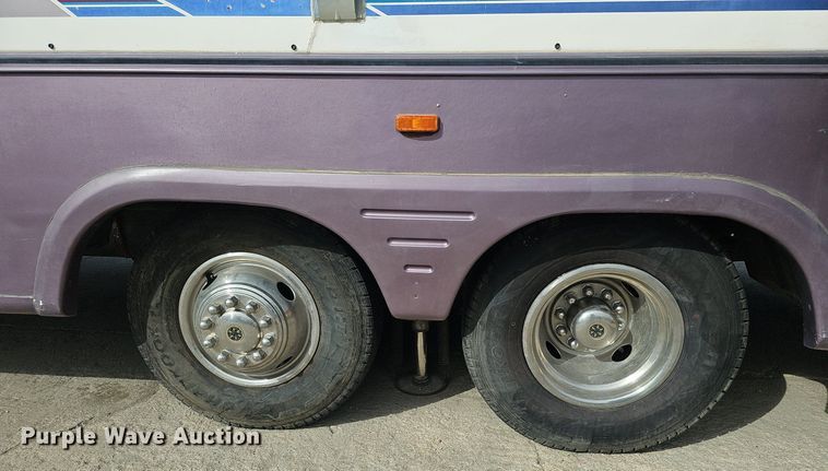 image for item DK0705 1996 Thor West Residency 3650 FTS351232 RV