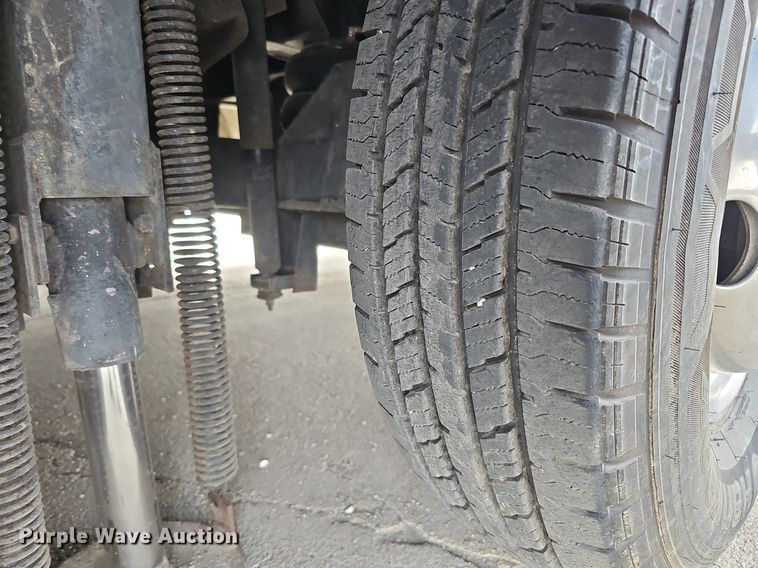 image for item DK0705 1996 Thor West Residency 3650 FTS351232 RV