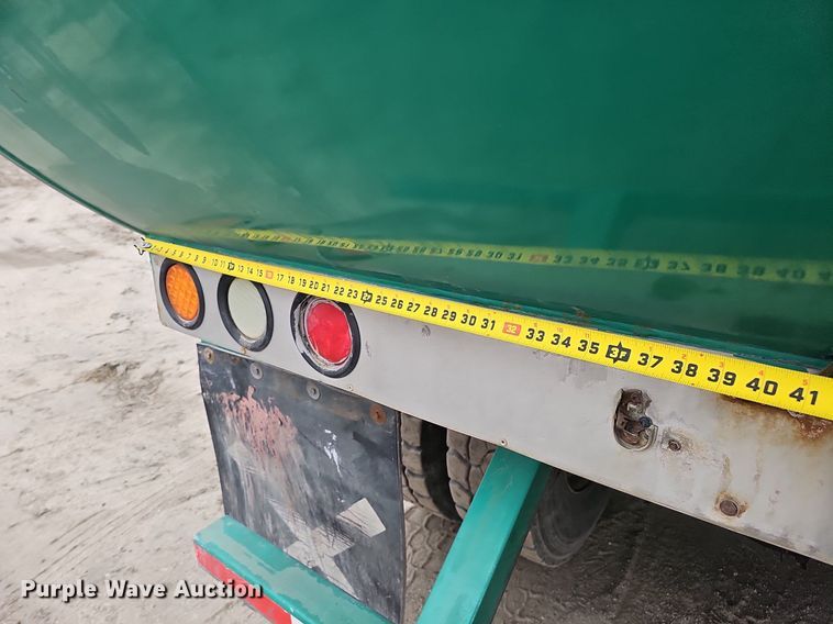 image for item DK0719 2004 Auto Car Xpeditor refuse truck