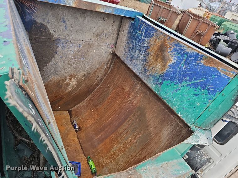 image for item DK0719 2004 Auto Car Xpeditor refuse truck