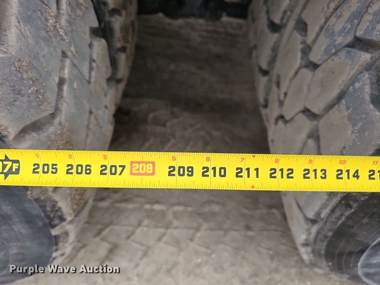 image for item DK0719 2004 Auto Car Xpeditor refuse truck