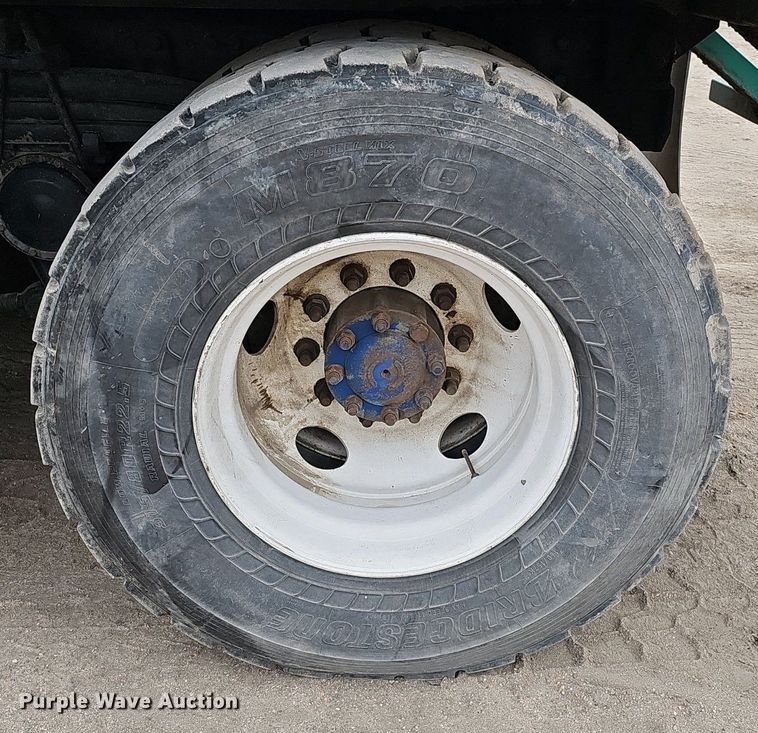 image for item DK0719 2004 Auto Car Xpeditor refuse truck