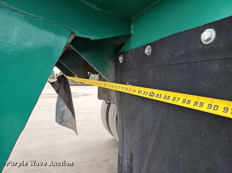 image for item DK0720 2009 Peterbilt 320 refuse truck